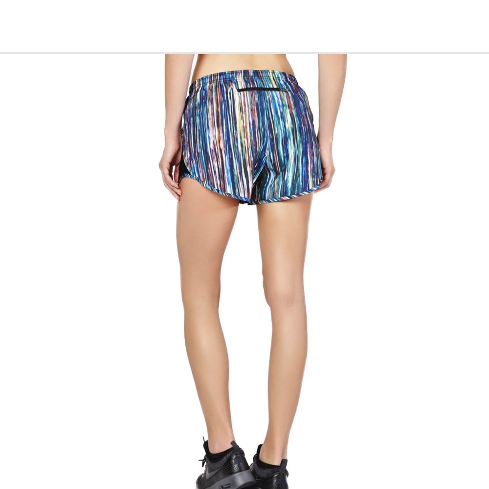 Nike Printed Modern Tempo Short!!